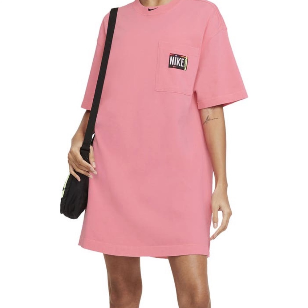 ✔️Nike Sportswear Washed T-Shirt Dress✔️